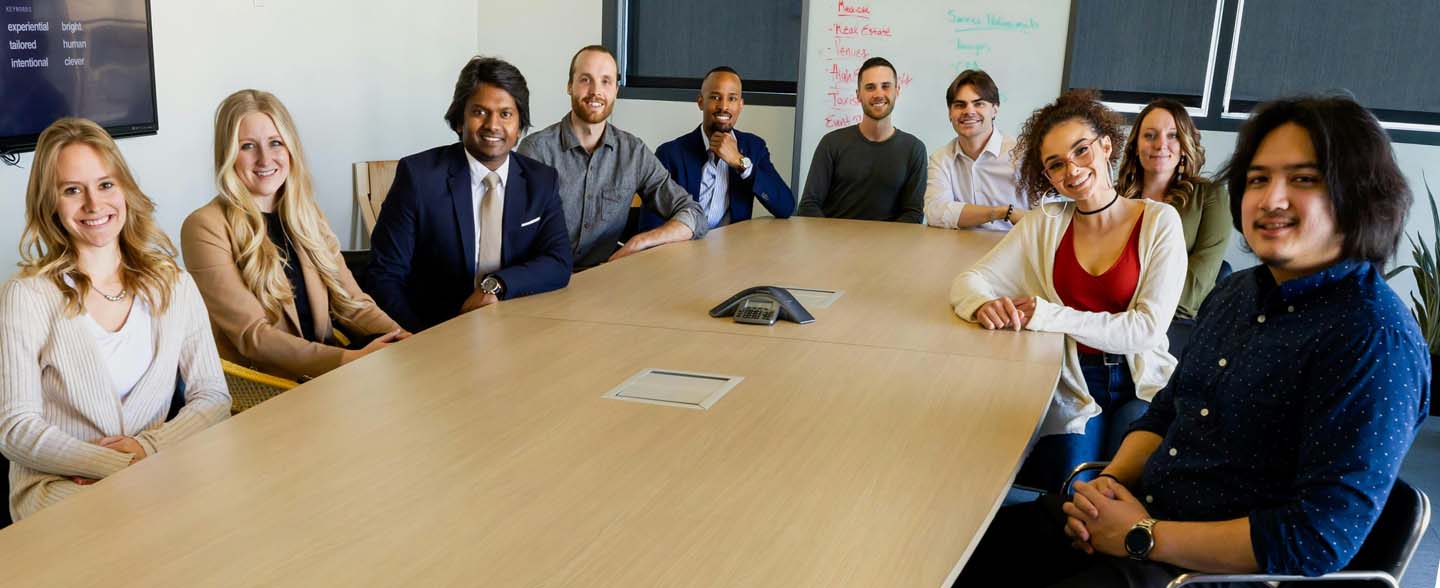 Quora blog article by Maria Nikolaeva: How to engage employees in your content plan